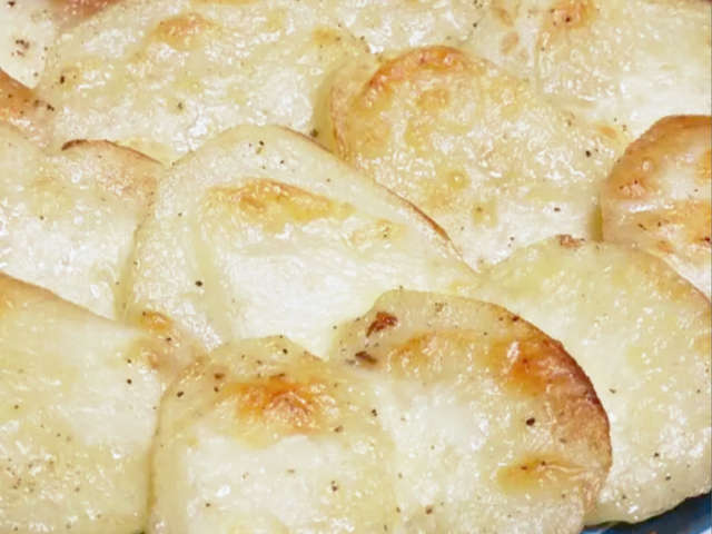 ポテトのモッツァレラチーズ焼き